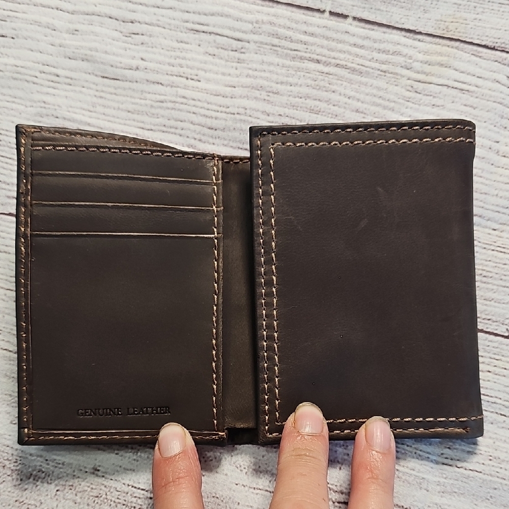 Columbia Dark Brown Leather Wallet - Picture 4 of 11